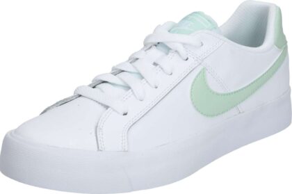 Nike Sportswear Tenisky bílá / světle zelená