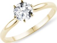 Luxusní zásnubní prsten ze zlata s 0,9ct briliantem KLENOTA
