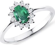 Smaragdový prsten s brilianty v bílém zlatě KLENOTA