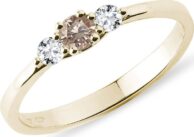 Zlatý prsten s champagne a čirými diamanty KLENOTA