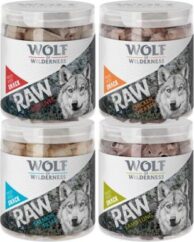 Výhodné balení Wolf of Wilderness - RAW snack (mrazem sušený) - NOVINKA: kuřecí filet, malé kostky (240 g)