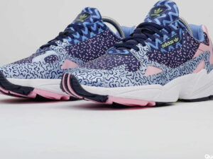 adidas Originals Falcon W conavy / globlu / trupnk EUR 40 2/3
