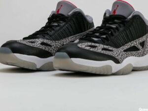 Jordan 11 Retro Low IE black / fire red - cement grey EUR 42.5