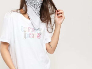 TOMMY JEANS W Outline Logo Tee bílé M