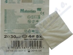 MATOPAT MATOVLIES KOMPRESY Z NETKANÉ TEXTILIE STERILNÍ 5CMX5CM, 2KS